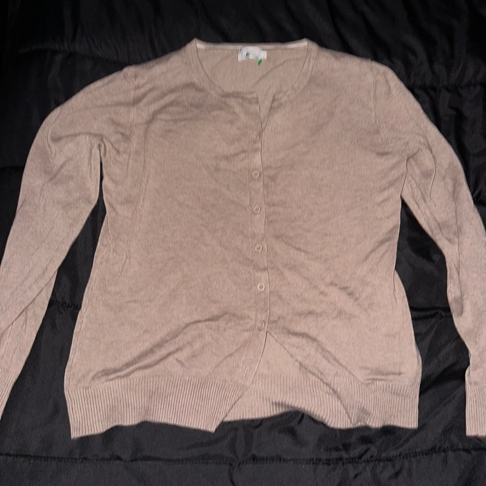 Lightweight top
